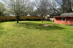 875 Dennis Dr, Forest Park, GA 30297 - Photo 4