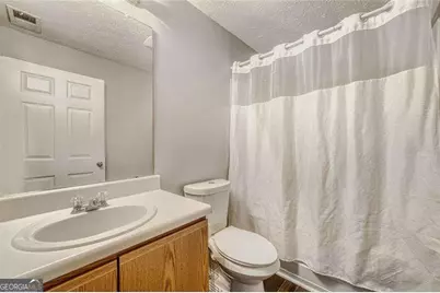 10204 Fairington Ridge Circle, Lithonia, GA 30038 - Photo 8