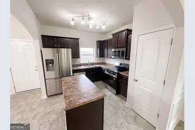 3172 Broadleaf Trail, Fairburn, GA 30213 - Photo 2