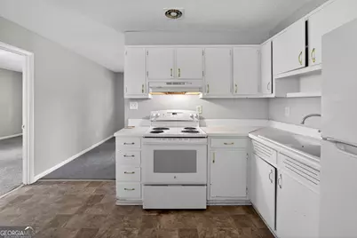 8955 Yarmouth Drive, Jonesboro, GA 30238 - Photo 16