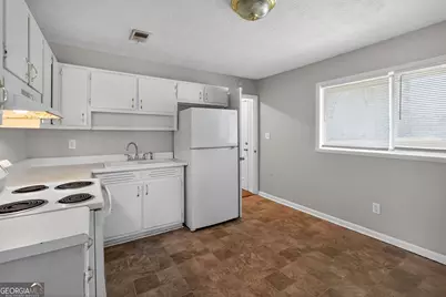 8955 Yarmouth Drive, Jonesboro, GA 30238 - Photo 18