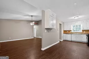 4064 Chedworth Way, Stone Mountain, GA 30083 - Photo 8