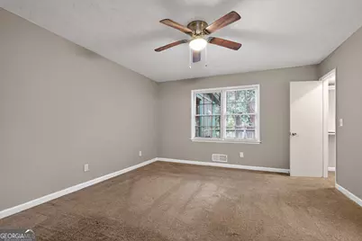 4064 Chedworth Way, Stone Mountain, GA 30083 - Photo 14