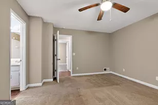 4064 Chedworth Way, Stone Mountain, GA 30083 - Photo 16