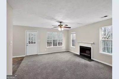 5814 Shadow Creek Drive, Lithonia, GA 30058 - Photo 4