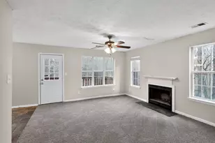 5814 Shadow Creek Dr, Lithonia, GA 30058 - Photo 4