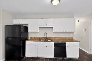 5814 Shadow Creek Dr, Lithonia, GA 30058 - Photo 10