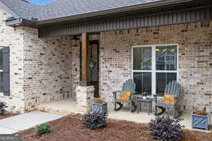 519 Liberty Hall Dr, Bonaire, GA 31005 - Photo 2