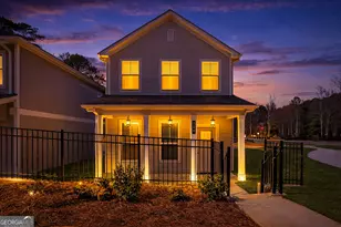 360 Dempsey Dr, Fayetteville, GA 30214 - Photo 2