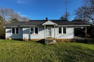 118 Lazy B Dr, Hartwell, GA 30643 - Photo 1