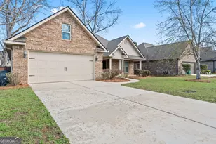 323 Grand Reserve Way, Kathleen, GA 31047 - Photo 2