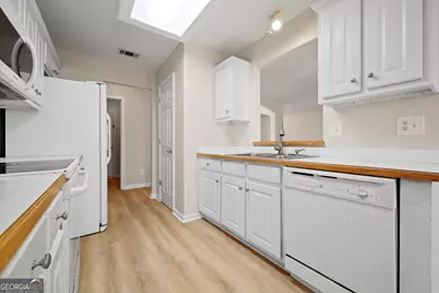 396 E Sycamore Drive, Winder, GA 30680 - Photo 20