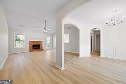 396 E Sycamore Drive, Winder, GA 30680 - Photo 6