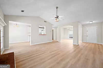 396 E Sycamore Drive, Winder, GA 30680 - Photo 14