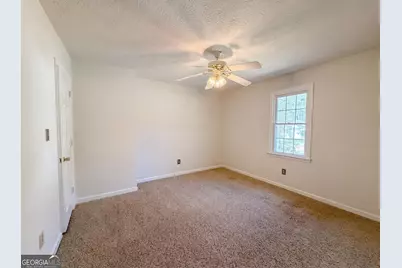 460 Hillsdale Drive, Fayetteville, GA 30214 - Photo 4