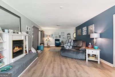 2820 Wildwood Drive, Brunswick, GA 31520 - Photo 8