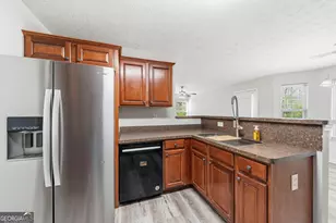 1061 Shoals Ct, Madison, GA 30650 - Photo 14