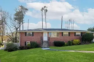 552 Sybil Ln SE, Marietta, GA 30067 - Photo 2