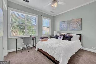 1960 Sterling Oaks Cir NE, Atlanta, GA 30319 - Photo 18