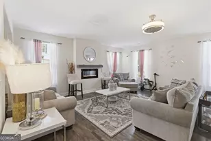 212 Sophie Cir, Locust Grove, GA 30248 - Photo 8