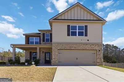 212 Sophie Circle #28, Locust Grove, GA 30248 - Photo 1