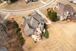 1227 Castle Point Ct SW, Conyers, GA 30094 - Photo 146