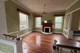 643 E 40th St, Savannah, GA 31401 - Photo 10