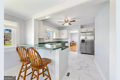 253 Edwards Street, Elberton, GA 30635 - Photo 4