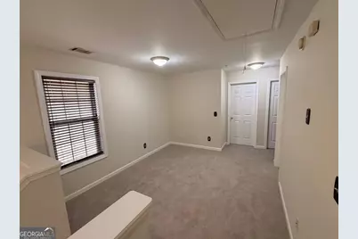 7082 Biltmore Trace, Lithonia, GA 30058 - Photo 10