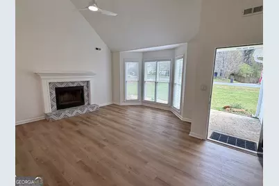 146 Jeb Stuart Drive, Newnan, GA 30265 - Photo 8