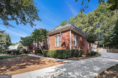 615 Wellington Drive, Winder, GA 30680 - Photo 2