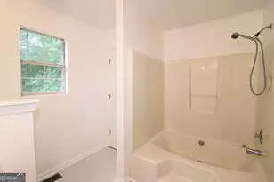 5851 Giles Rd, Lithonia, GA 30058 - Photo 10