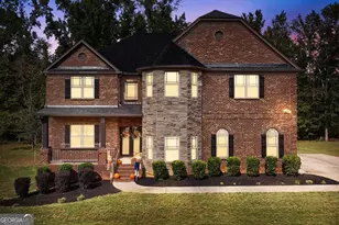 2214 Golden Eagle Dr, Locust Grove, GA 30248 - Photo 2