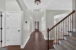 2921 Canyon Glen Way, Dacula, GA 30019 - Photo 4
