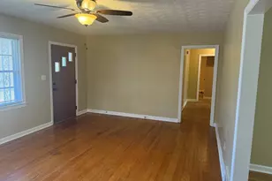 100 Brannan Dr, Stockbridge, GA 30281 - Photo 2