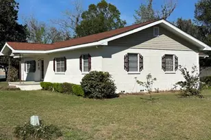 137 4th St, Meldrim, GA 31318 - Photo 4