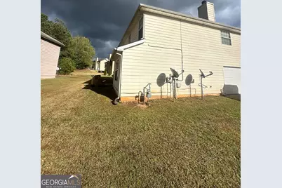 3682 Fremont Drive, Ellenwood, GA 30294 - Photo 4