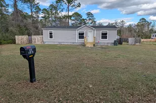 675 Fir, Jesup, GA 31545 - Photo 1