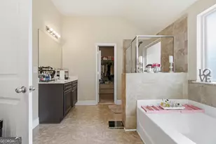 2410 Planters Mill Way, Conyers, GA 30012 - Photo 32