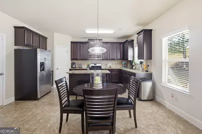 2410 Planters Mill Way, Conyers, GA 30012 - Photo 12