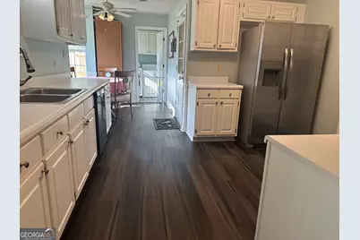 214 Barfield Drive, Dublin, GA 31021 - Photo 6