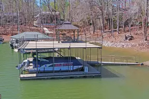 114 Blue Ridge Pl, Lavonia, GA 30553 - Photo 10