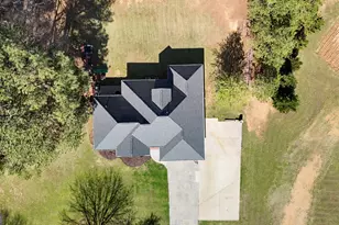 159 Three Oaks Dr, Summerville, GA 30747 - Photo 2