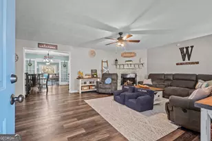 466 Grove Pointe Ct, Locust Grove, GA 30248 - Photo 10