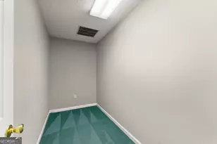 592 N Main St, Cornelia, GA 30531 - Photo 28