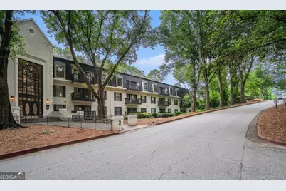 2106 Pine Heights Drive, Atlanta, GA 30324 - Photo 2