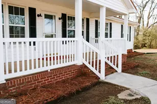 674 Yancey Rd, Arnoldsville, GA 30619 - Photo 4