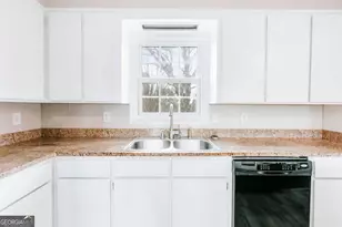 674 Yancey Rd, Arnoldsville, GA 30619 - Photo 26