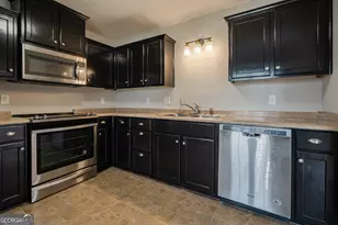 113 Grandview Dr, Hinesville, GA 31313 - Photo 8