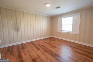 311 Dixon St, Warner Robins, GA 31088 - Photo 12